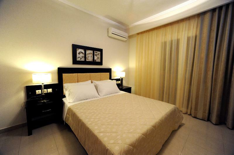 Mamfredas Luxury Resort Plános Extérieur photo